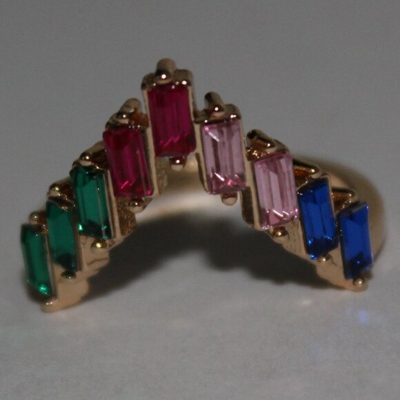 BEAUTIFUL RING - Picture 5 of 5